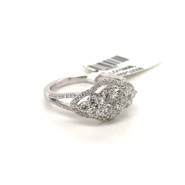 18k White Gold Cluster Style Ring Image 2 David Douglas Diamonds & Jewelry Marietta, GA