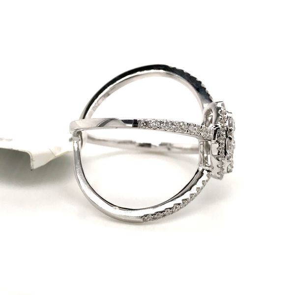 18k White Gold Split Style Cluster Ring Image 3 David Douglas Diamonds & Jewelry Marietta, GA