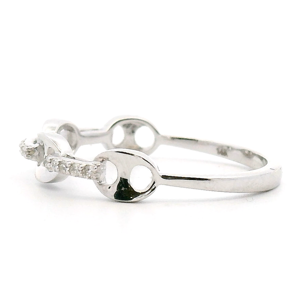 Chain Style Ring Image 2 David Douglas Diamonds & Jewelry Marietta, GA