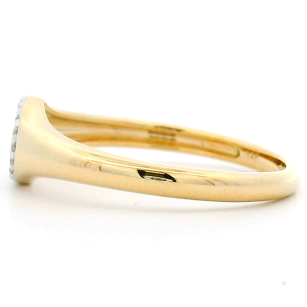 Oval Fashion Ring Image 2 David Douglas Diamonds & Jewelry Marietta, GA