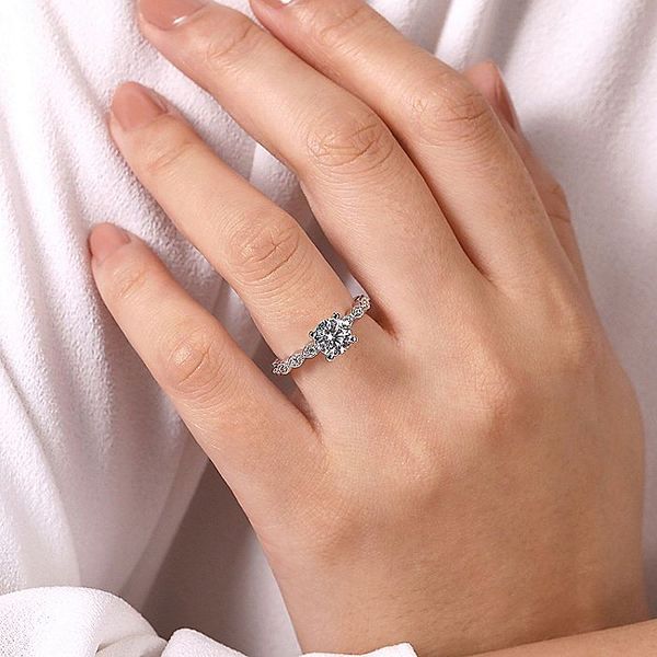 14k Vintage Scallop Style Engagement Ring Image 5 David Douglas Diamonds & Jewelry Marietta, GA