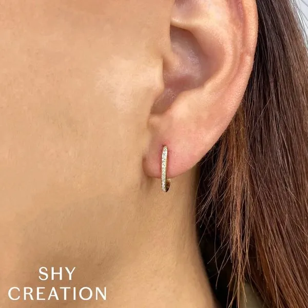 14k Oval Hoop Earrings | 15mm