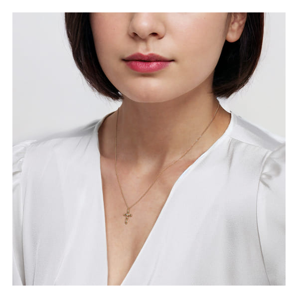 Contemporary Cross Necklace Image 4 David Douglas Diamonds & Jewelry Marietta, GA