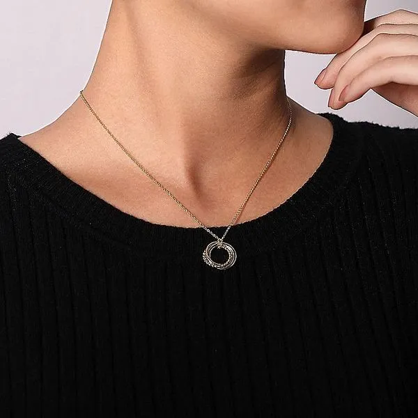 Interlocking Circles Necklace thumb image 3