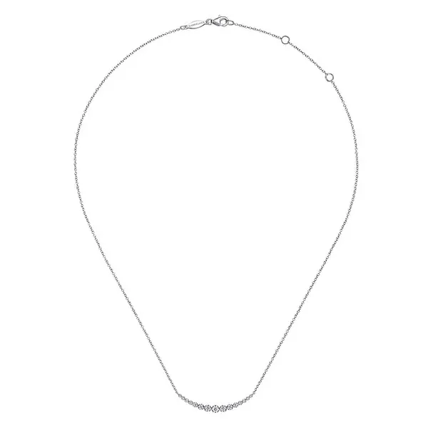 Graduating Bar Necklace