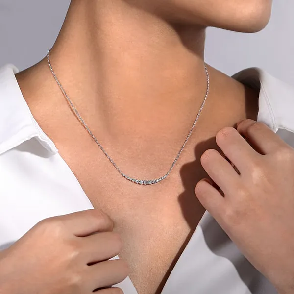 Graduating Bar Necklace