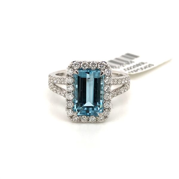 18k White Gold Aquamarine Gemstone Ring David Douglas Diamonds & Jewelry Marietta, GA