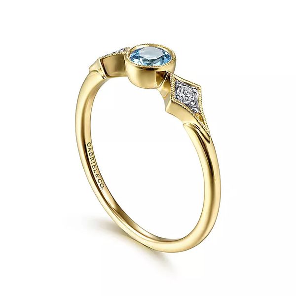 Topaz and Diamond Ring Image 3 David Douglas Diamonds & Jewelry Marietta, GA