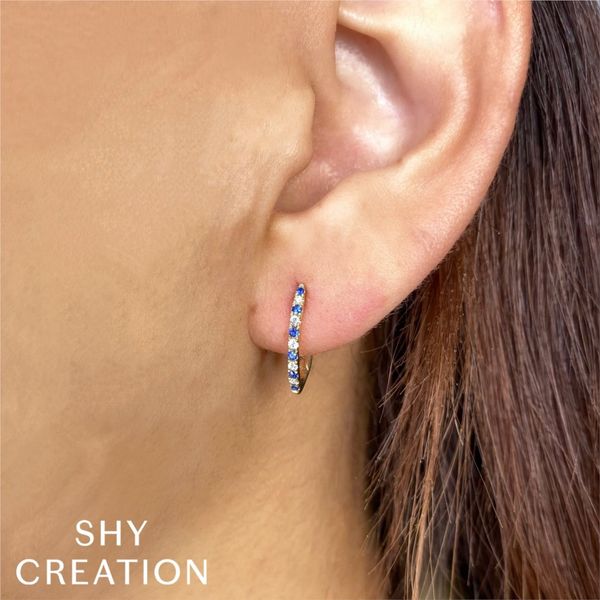 Classic Hoop Earring | 15mm Image 3 David Douglas Diamonds & Jewelry Marietta, GA
