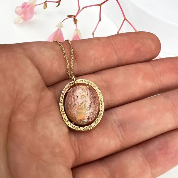 14k Stardust Necklace Image 3 David Douglas Diamonds & Jewelry Marietta, GA