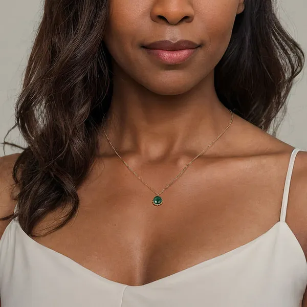 Bujukan Necklace