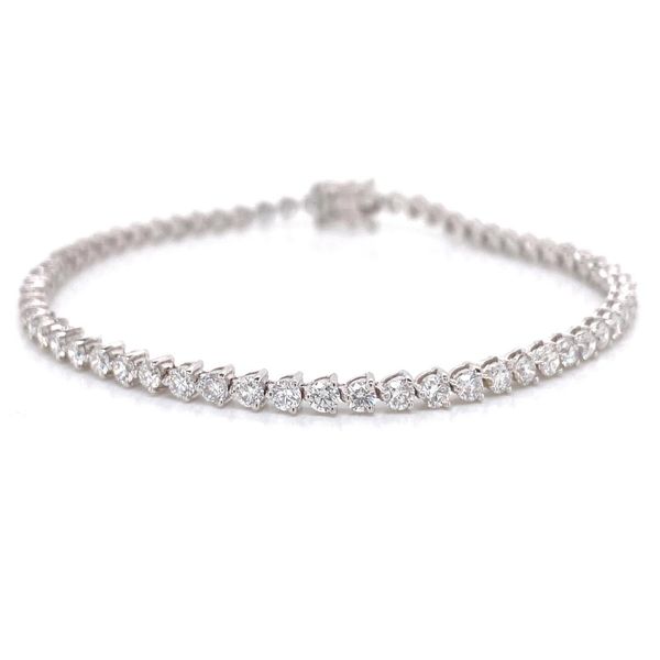 18k Diamond Tennis Bracelet David Douglas Diamonds & Jewelry Marietta, GA