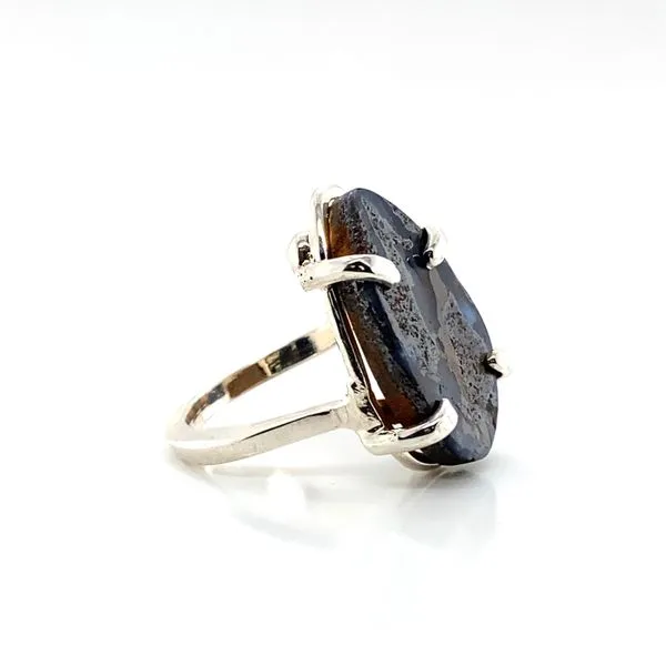 Twisting Gemstone Ring
