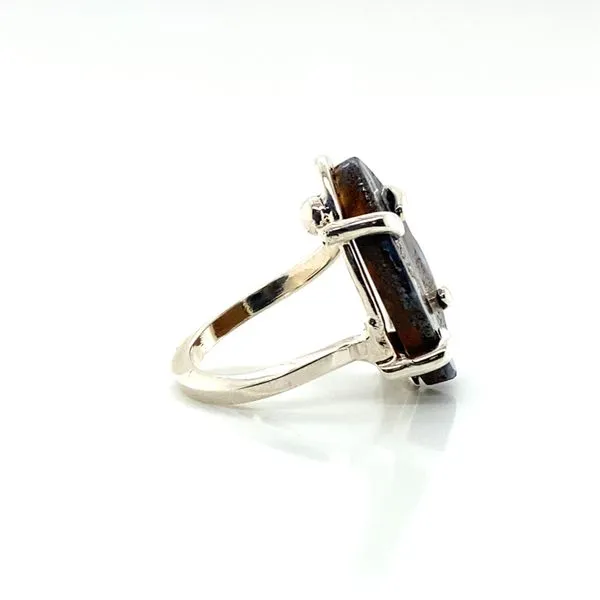 Twisting Gemstone Ring