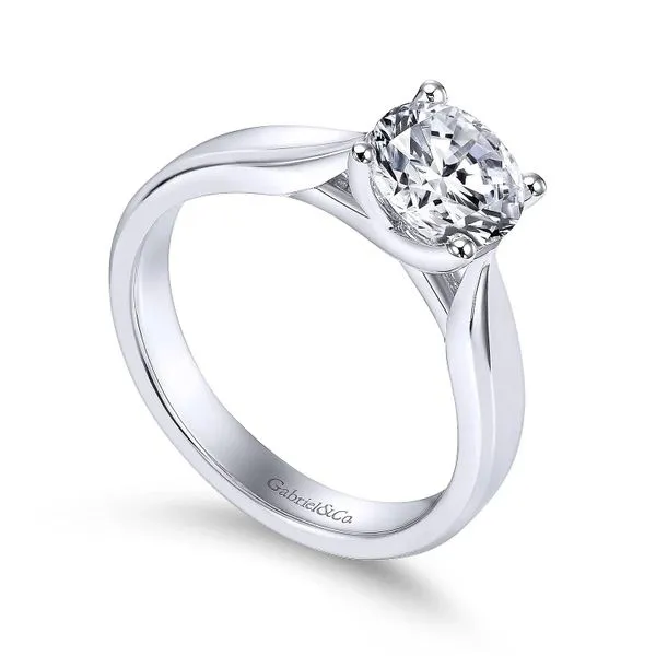 Customizable | Solitaire Engagement Ring