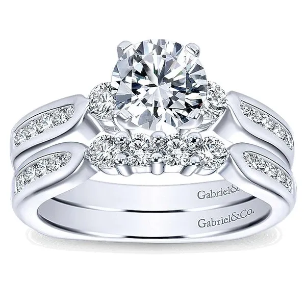 14k White Gold Round 3 Stones Engagement Ring thumb image 4