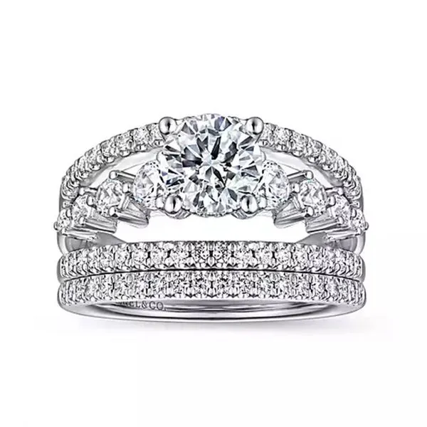 Customizable | Accented Engagement Ring