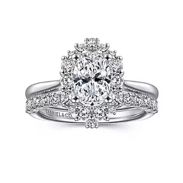 Customizable | Halo Engagement Ring