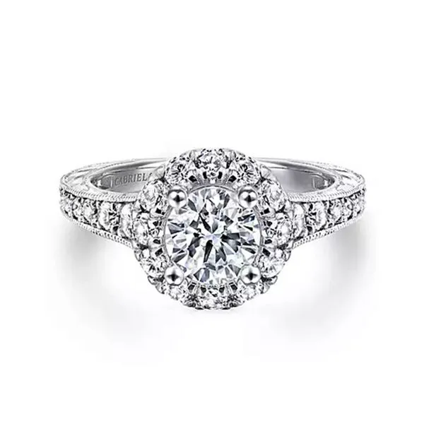 Customizable | Halo Engagement Ring