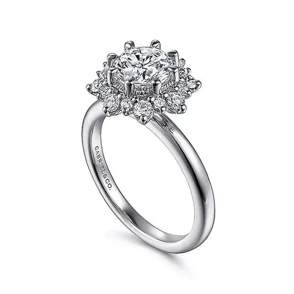 Customizable | Halo Engagement Ring