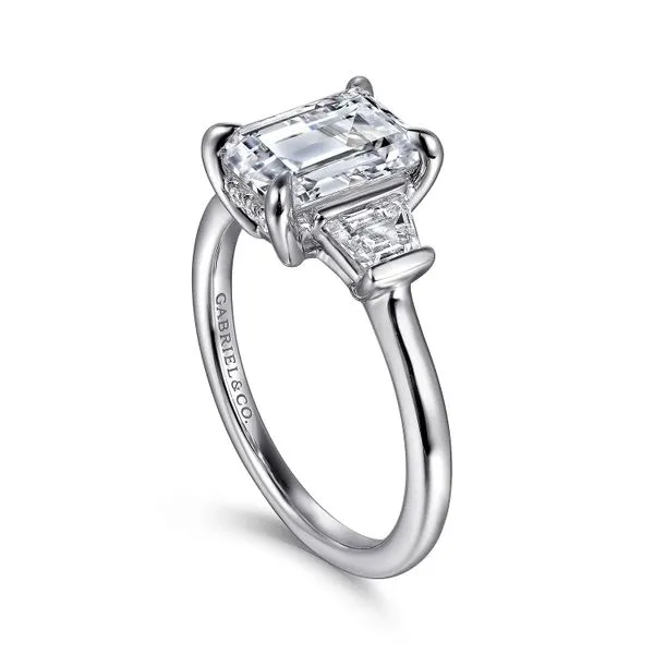 Customizable | Three Stone Engagement Ring