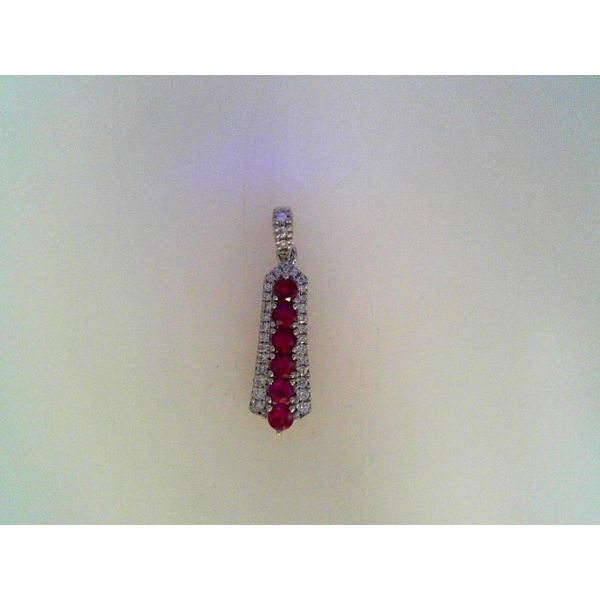 Pendant D'Errico Jewelry Scarsdale, NY
