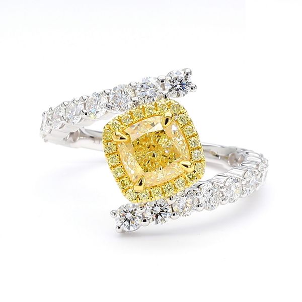 DeScenza Collection Dioamond Ring DeScenza Diamonds Boston, MA