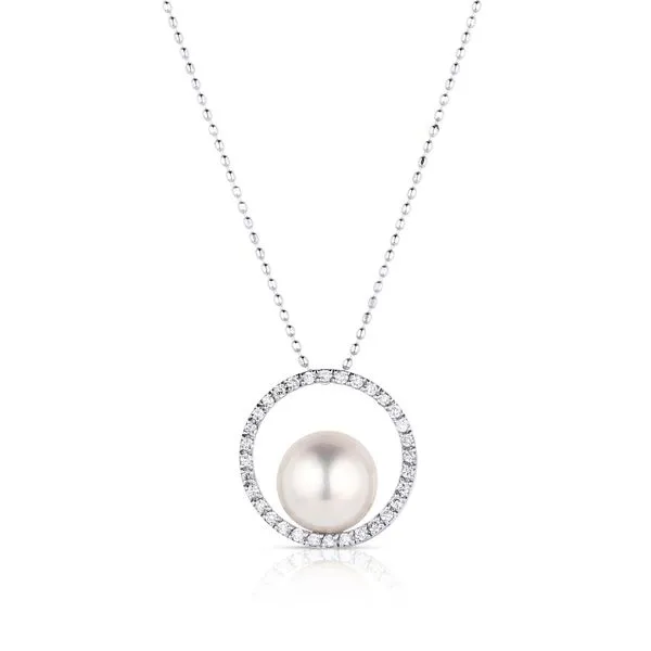 Baggins Diamond and Pearl Necklace DeScenza Diamonds Boston, MA