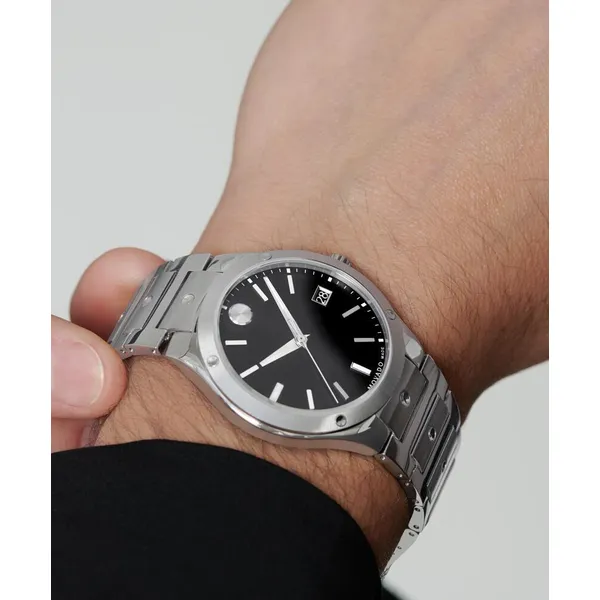 Movado SE Watch Image 4 DeScenza Diamonds Boston, MA