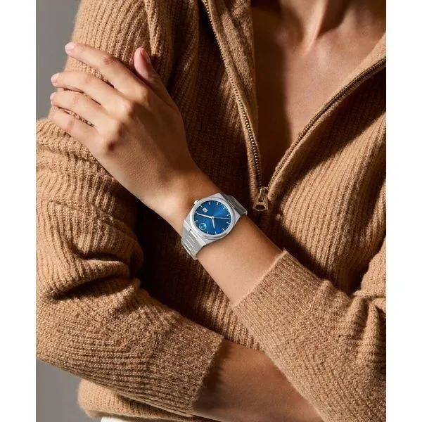 Movado BOLD Quest Watch Image 5 DeScenza Diamonds Boston, MA