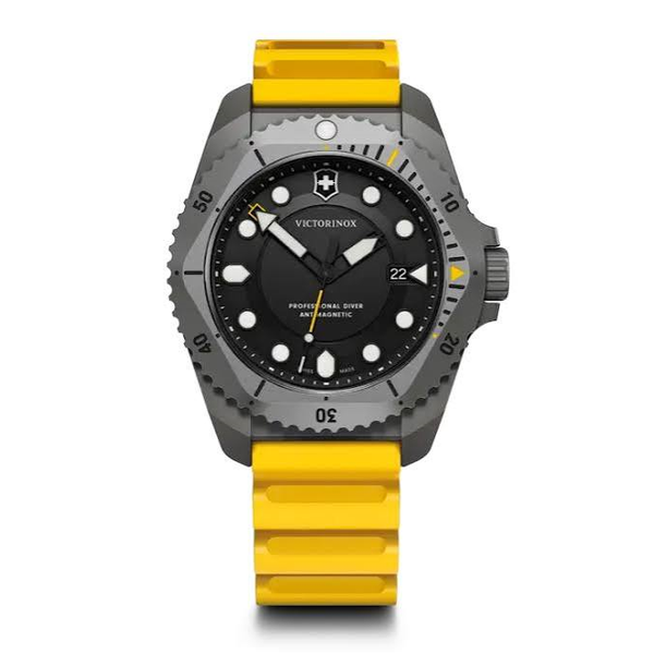 Victorinox Dive Pro Watch DeScenza Diamonds Boston, MA