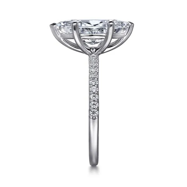 Ring Diamonds by Johar Mission Viejo, CA