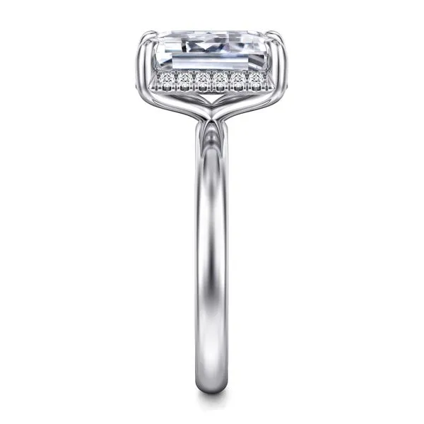 Ring Diamonds by Johar Mission Viejo, CA