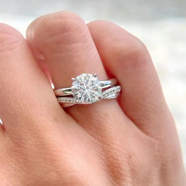 14KW 0.10ctw Curved Diamond Wedding Band Image 3 Diamonds Direct St. Petersburg, FL