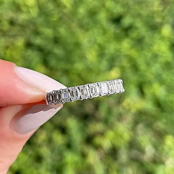 14KW 1.25ctw Emerald Cut Diamond Wedding Band Image 2 Diamonds Direct St. Petersburg, FL