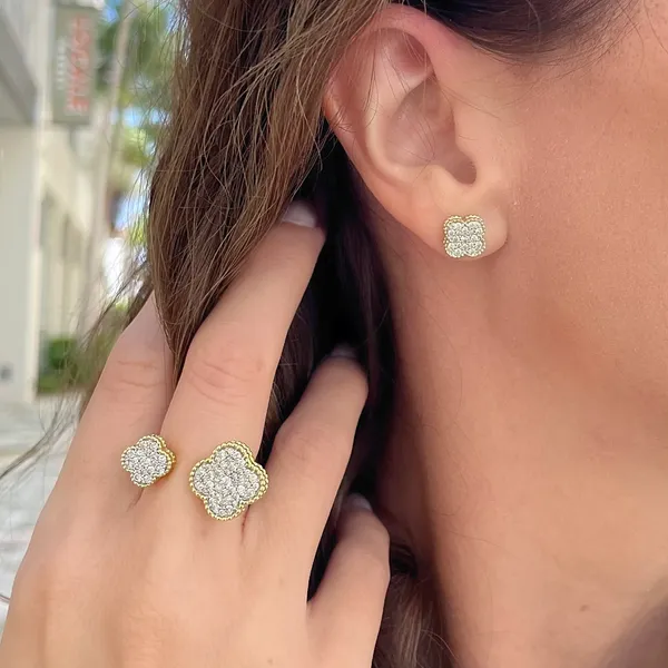 PiyaRo 14K Two-Tone 0.50ctw Diamond Clover Fashion Earrings Image 2 Diamonds Direct St. Petersburg, FL