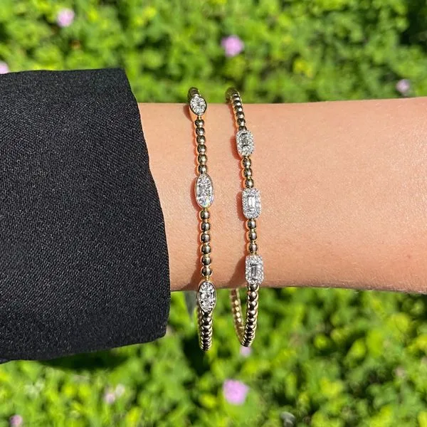 10KY 0.25ctw Diamond Cluster Flexi Cuff Bracelet Image 2 Diamonds Direct St. Petersburg, FL