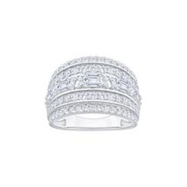 Lab-Grown Diamond Rings Diamonds Direct St. Petersburg, FL