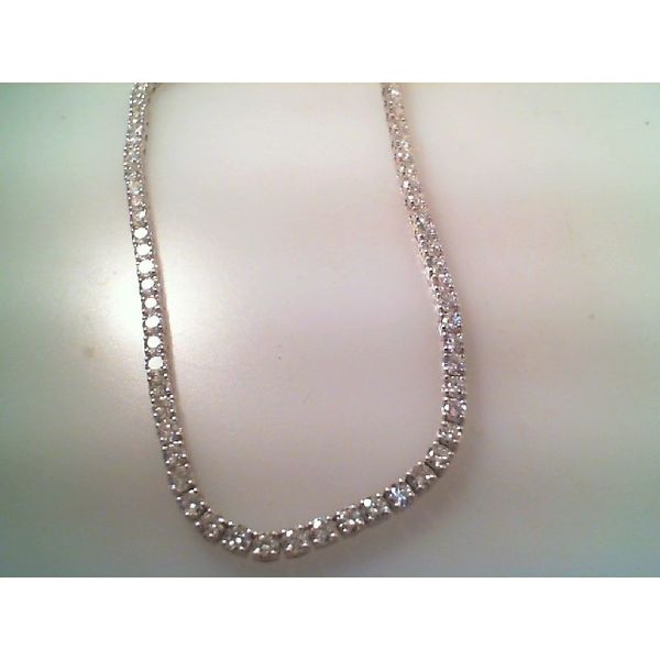 Lab-Grown Diamond Necklace Diamonds Direct St. Petersburg, FL