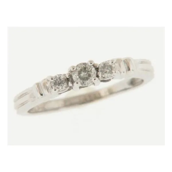 Engagement Ring Diamond Showcase Longview, WA