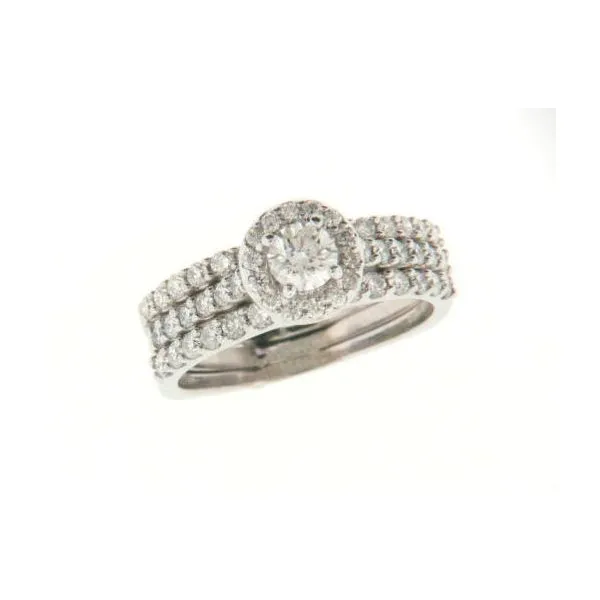 Engagement Ring Diamond Showcase Longview, WA