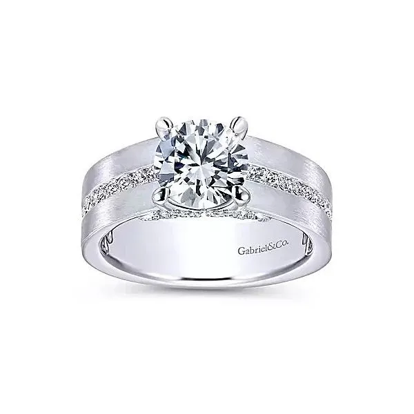Engagement Ring Diamond Showcase Longview, WA