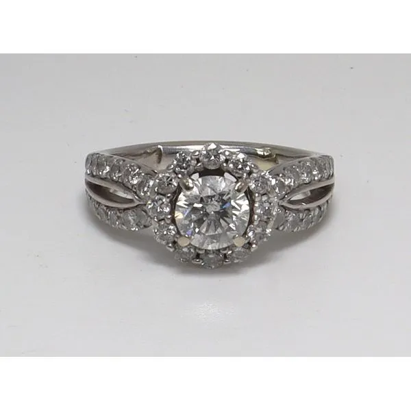 Engagement Ring Diamond Showcase Longview, WA