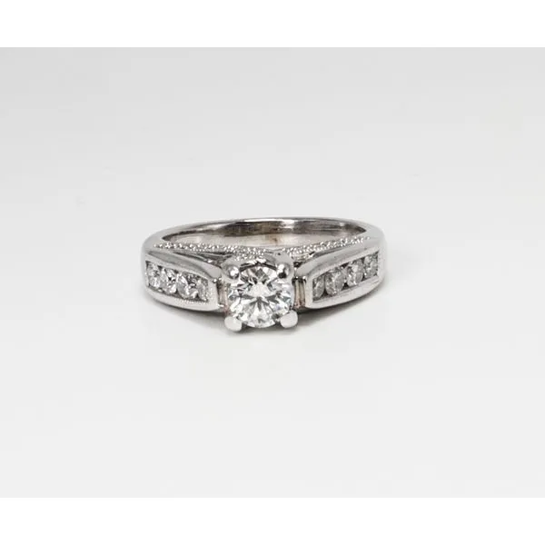 Engagement Ring Diamond Showcase Longview, WA