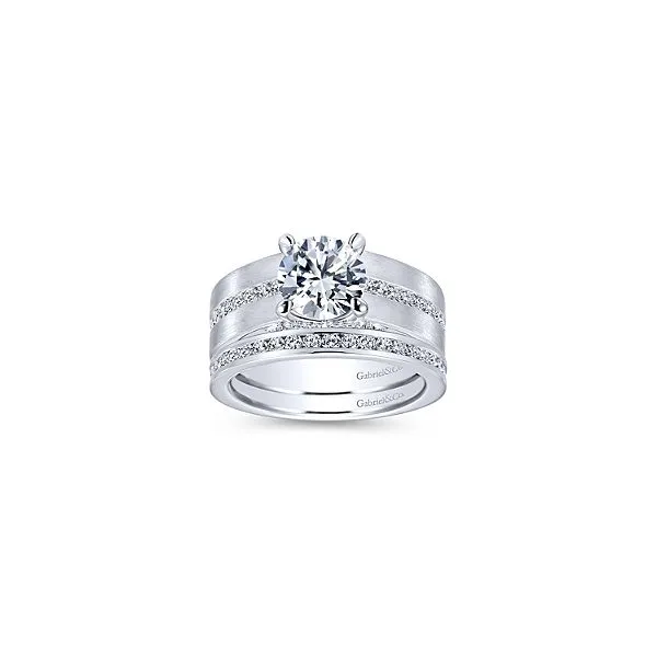 Ring Diamond Showcase Longview, WA