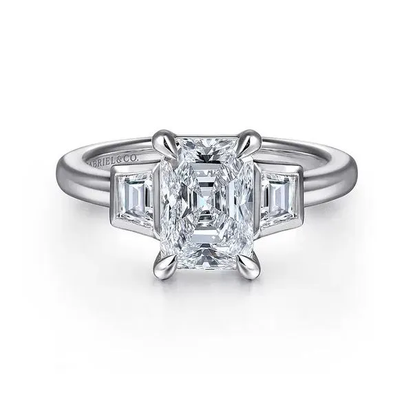 Ring Diamond Showcase Longview, WA