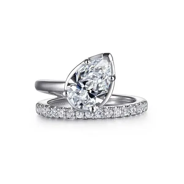 Ring Diamond Showcase Longview, WA