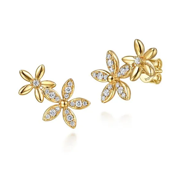 Earrings similar item image