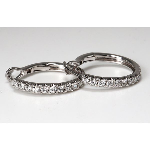 Earrings Diamond Showcase Longview, WA