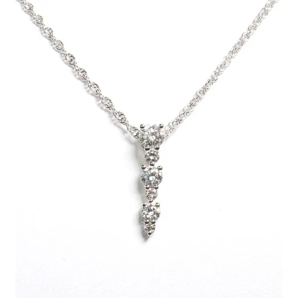 Pendant Diamond Showcase Longview, WA